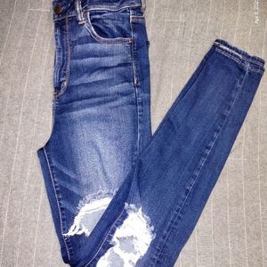 American Eagle destroyed skinny sz 8